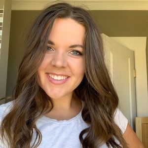 Meet your Posher, Destiny